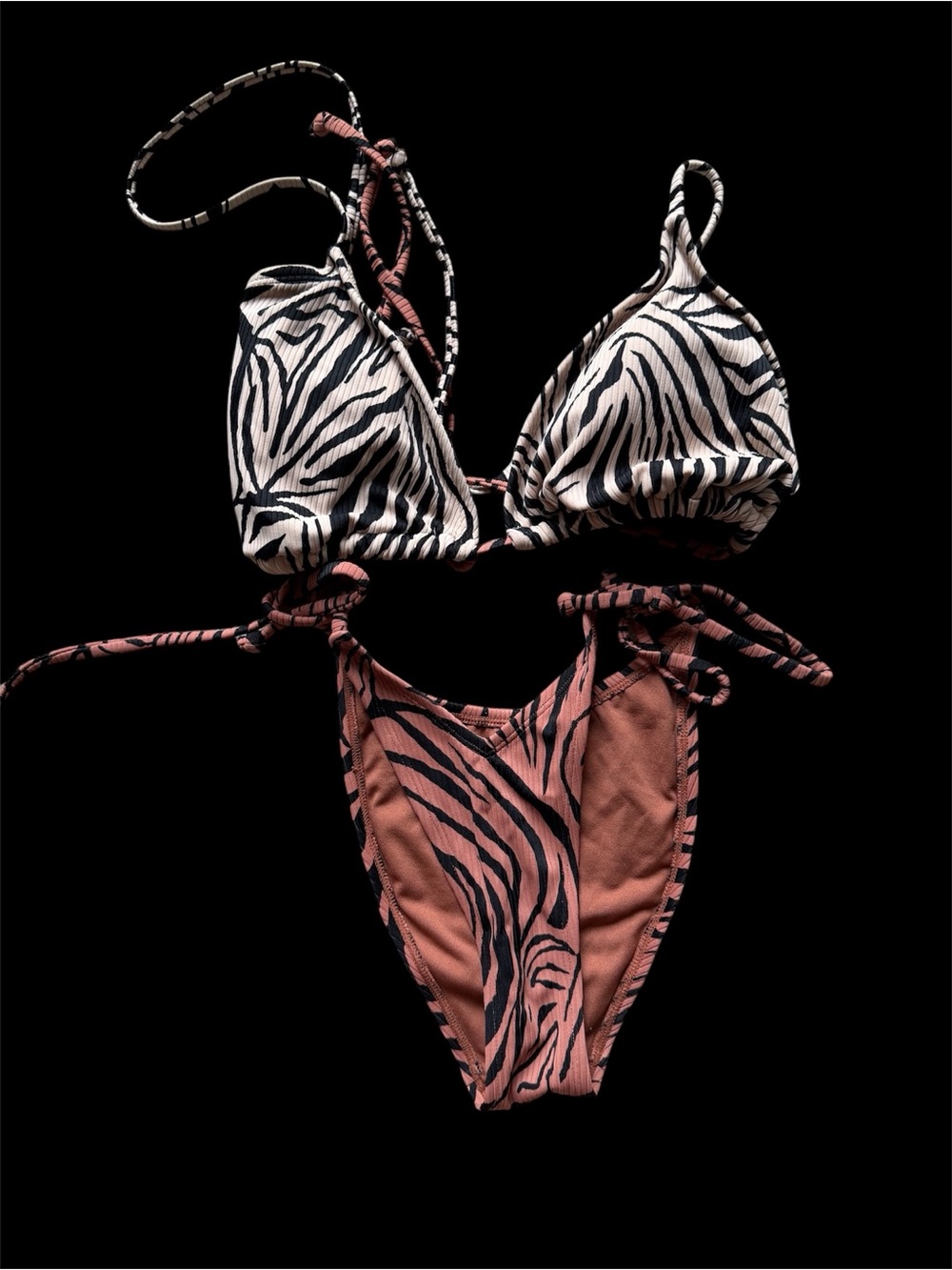 Mix & Match Exhilaration Zebra Print Bikini (2-Piece)
Size: Top XL / Bottom XS